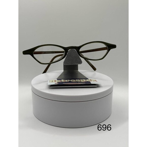 Vintage Y2K Eyeglasses | NOS | Tiny Lens Style Green Plastic Frame Made in Japan - Picture 3 of 10